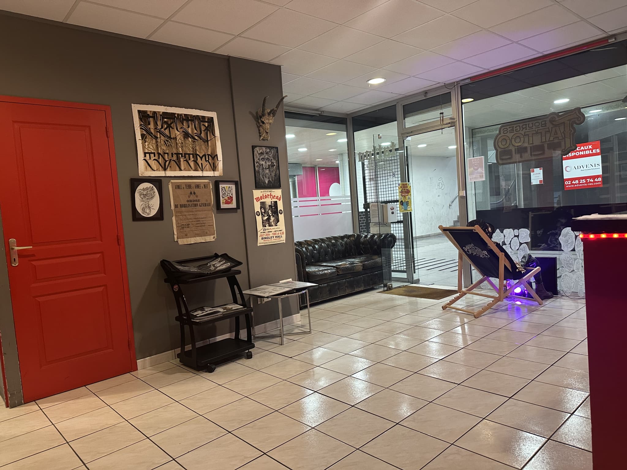 Local commercial 71 m² — BOURGES — photo 1