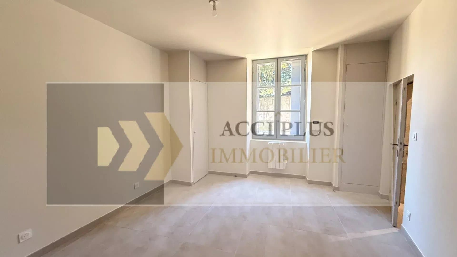 Local commercial · 17 m² · Location — photo 1