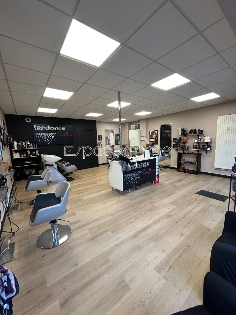 Local commercial · 69 m² · Fonds de commerce — photo 2