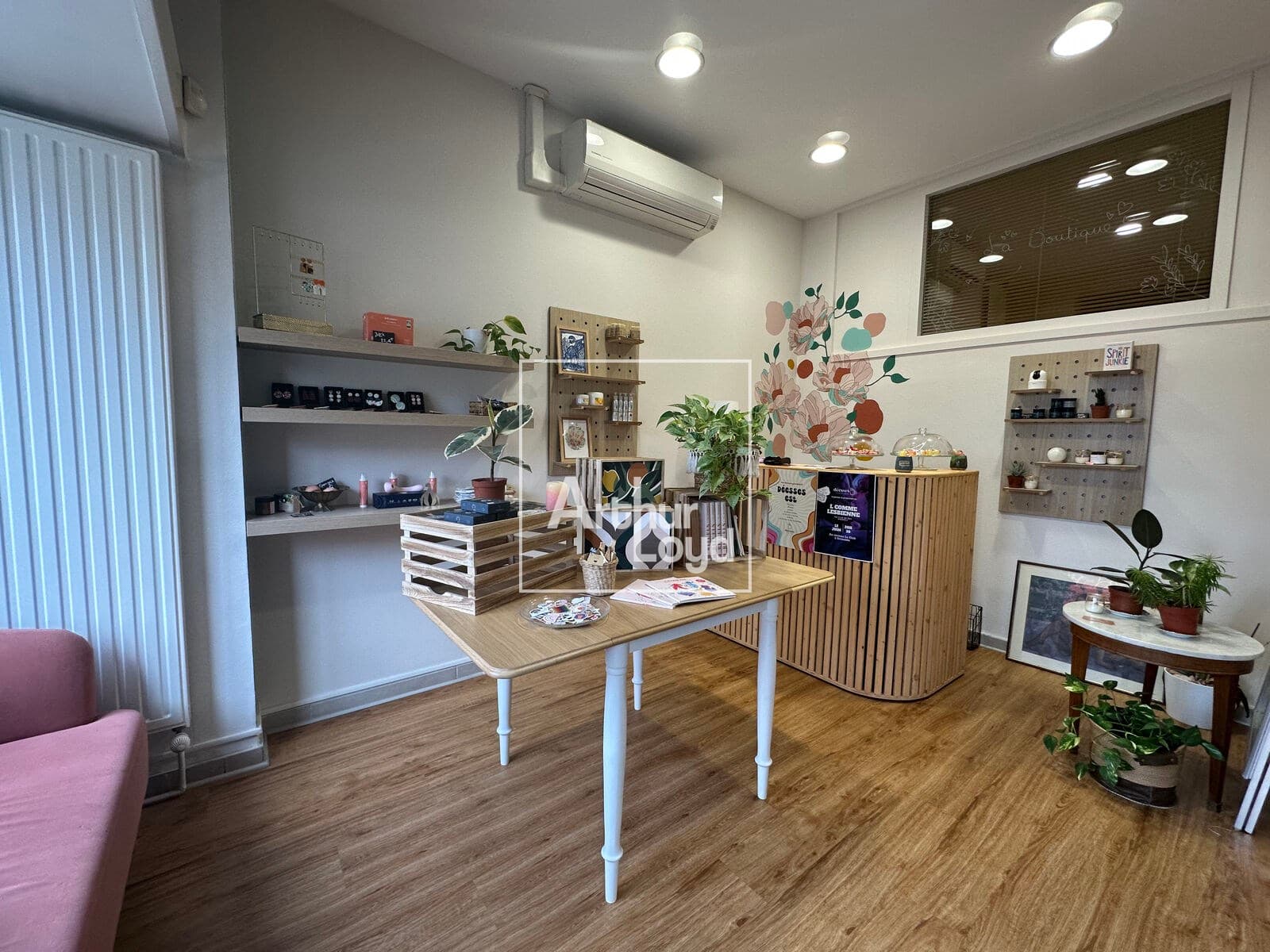 Local commercial · 110 m² · Location — photo 3