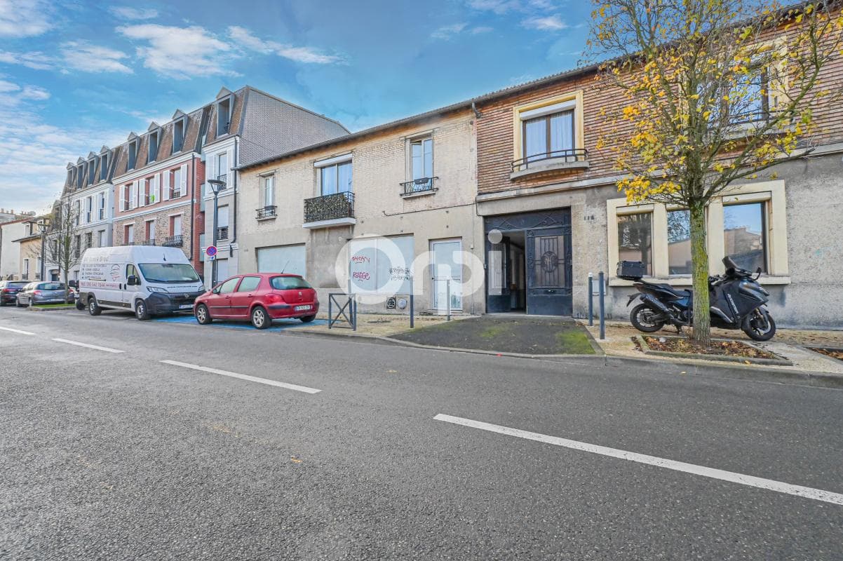 Local commercial · 113 m² · Fonds de commerce — photo 1