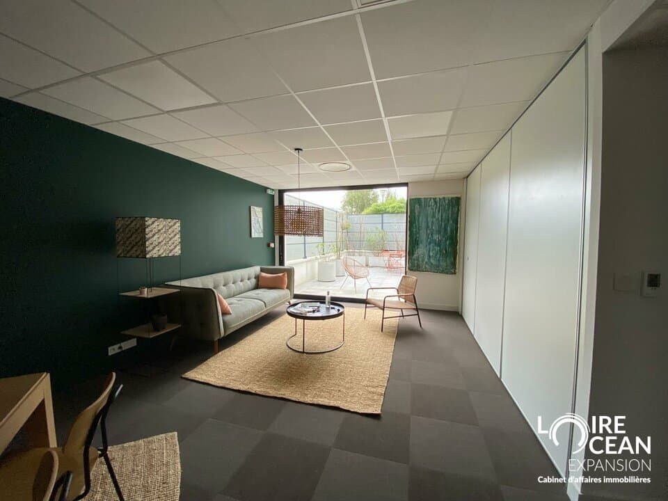 Local commercial · 370 m² · Achat des murs — photo 2