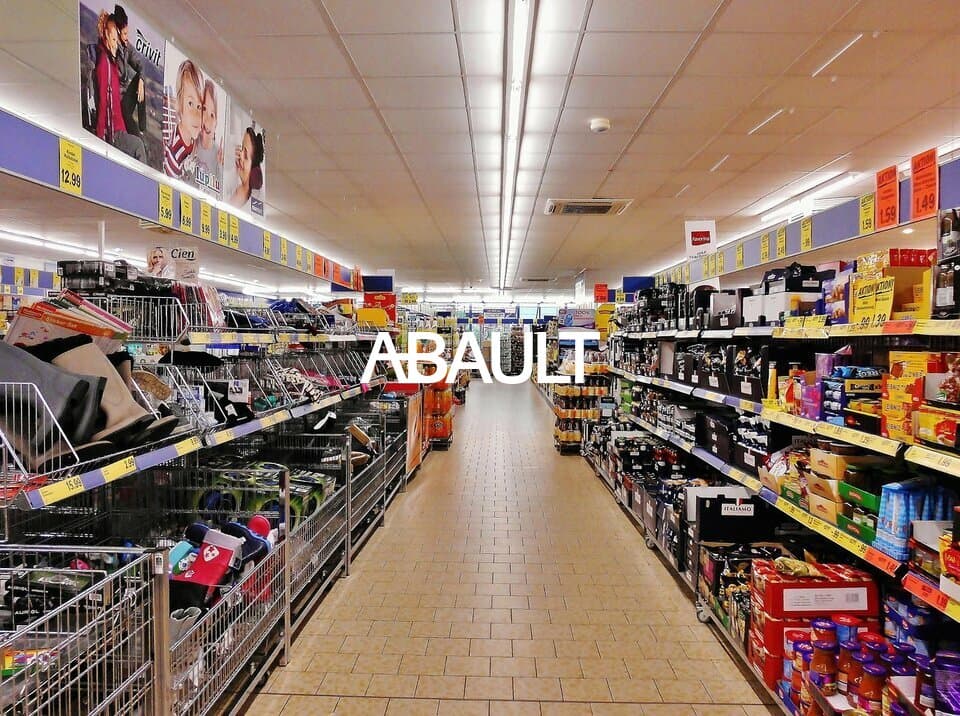 Local commercial · 550 m² · Fonds de commerce — photo 2