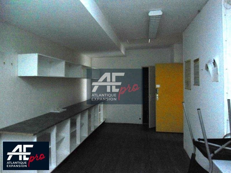 Local commercial · 117 m² · Location — photo 3