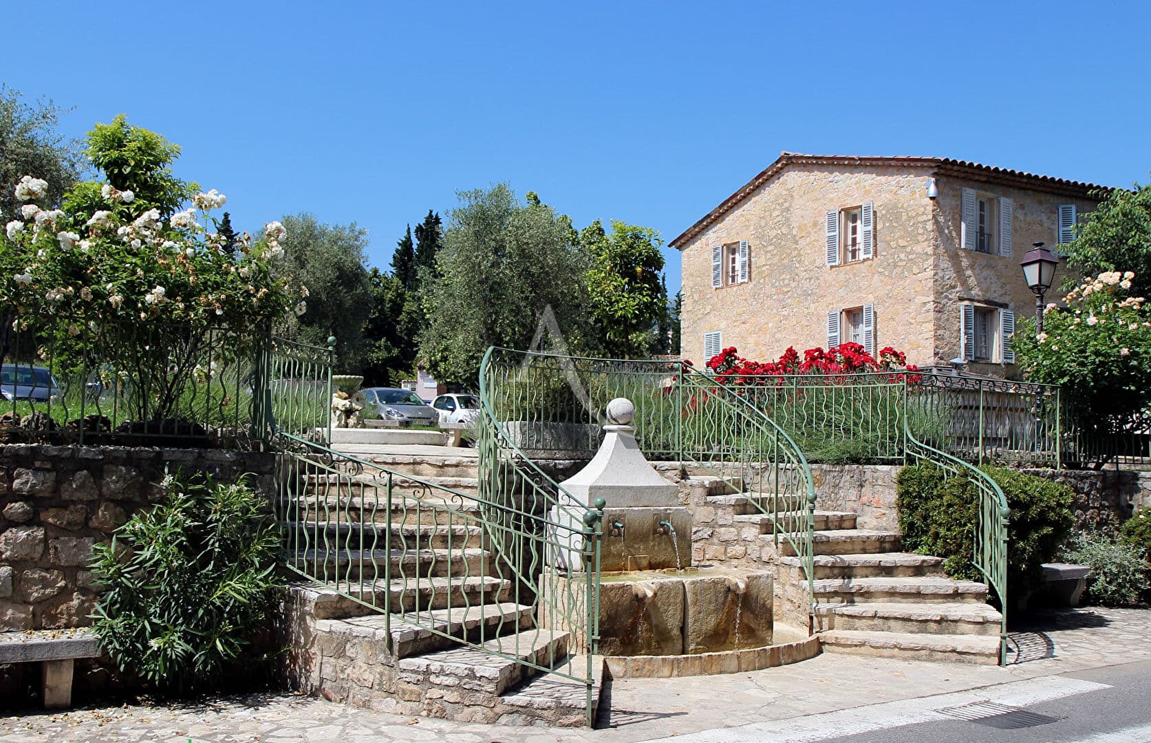 Local commercial 53 m² — ALPES MARITIMES — photo 1