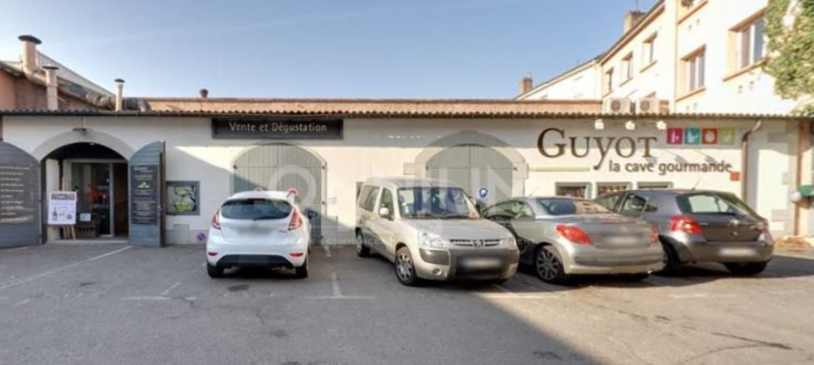 Local commercial · 342 m² · Achat des murs — photo 1
