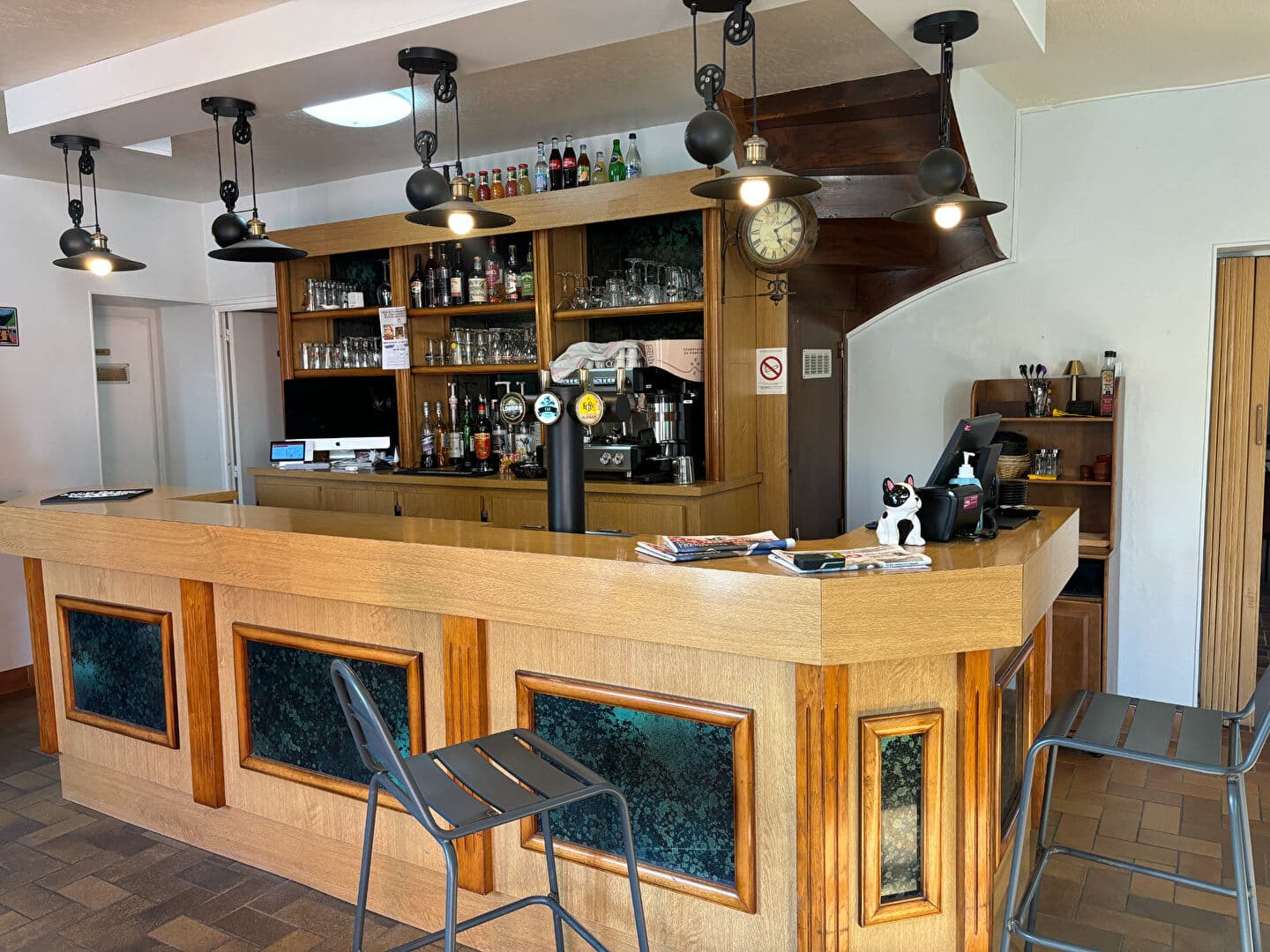 Local commercial — COTES D ARMOR — photo 1