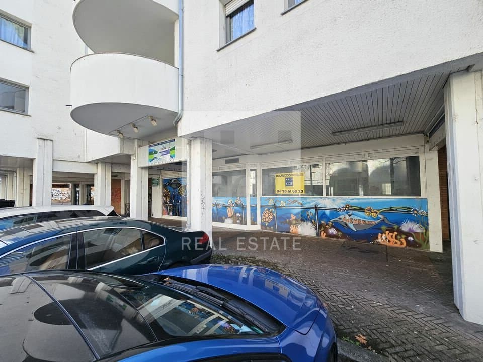Local commercial · 150 m² · Location — photo 2