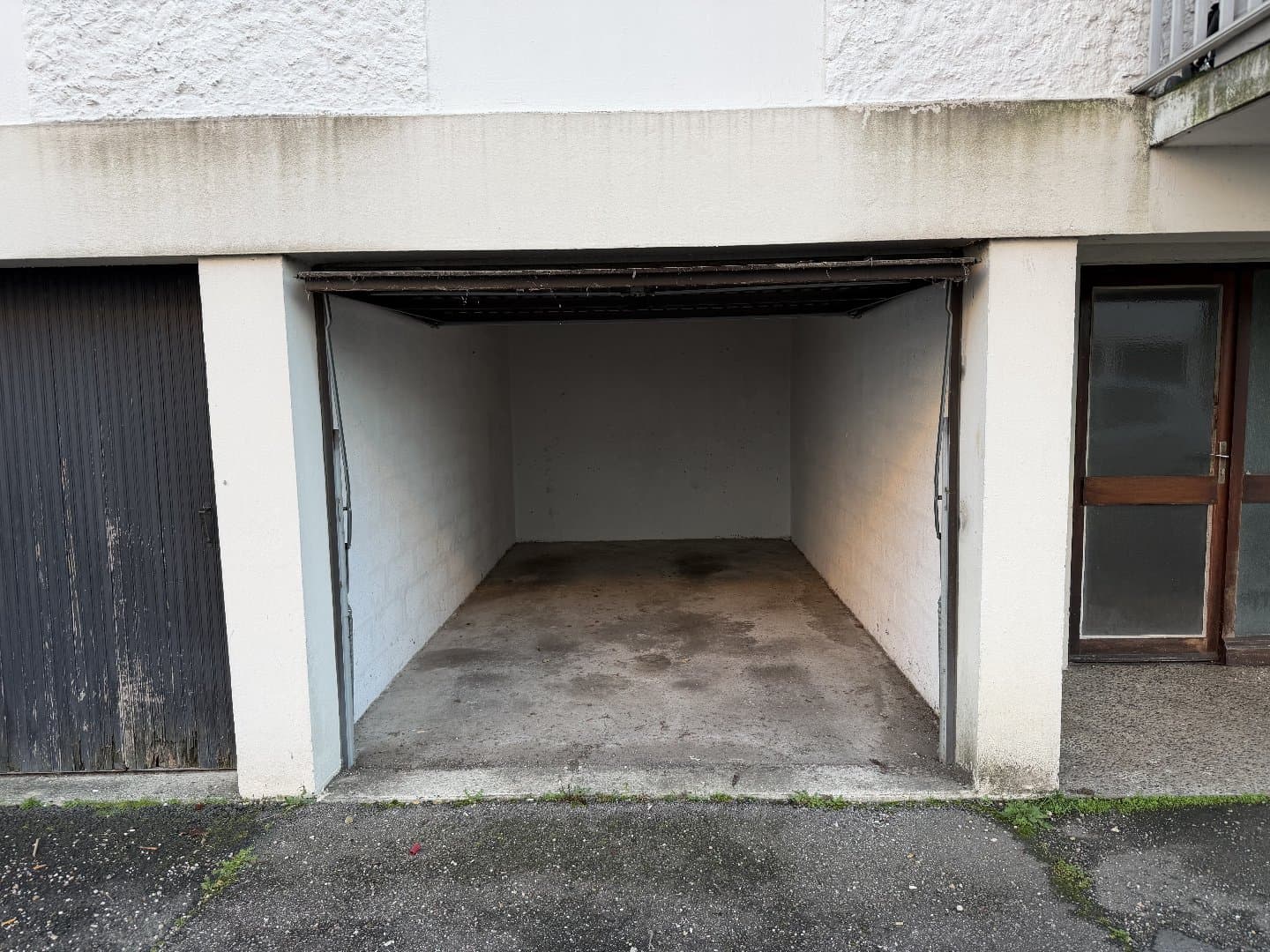 Local commercial · Location — photo 3