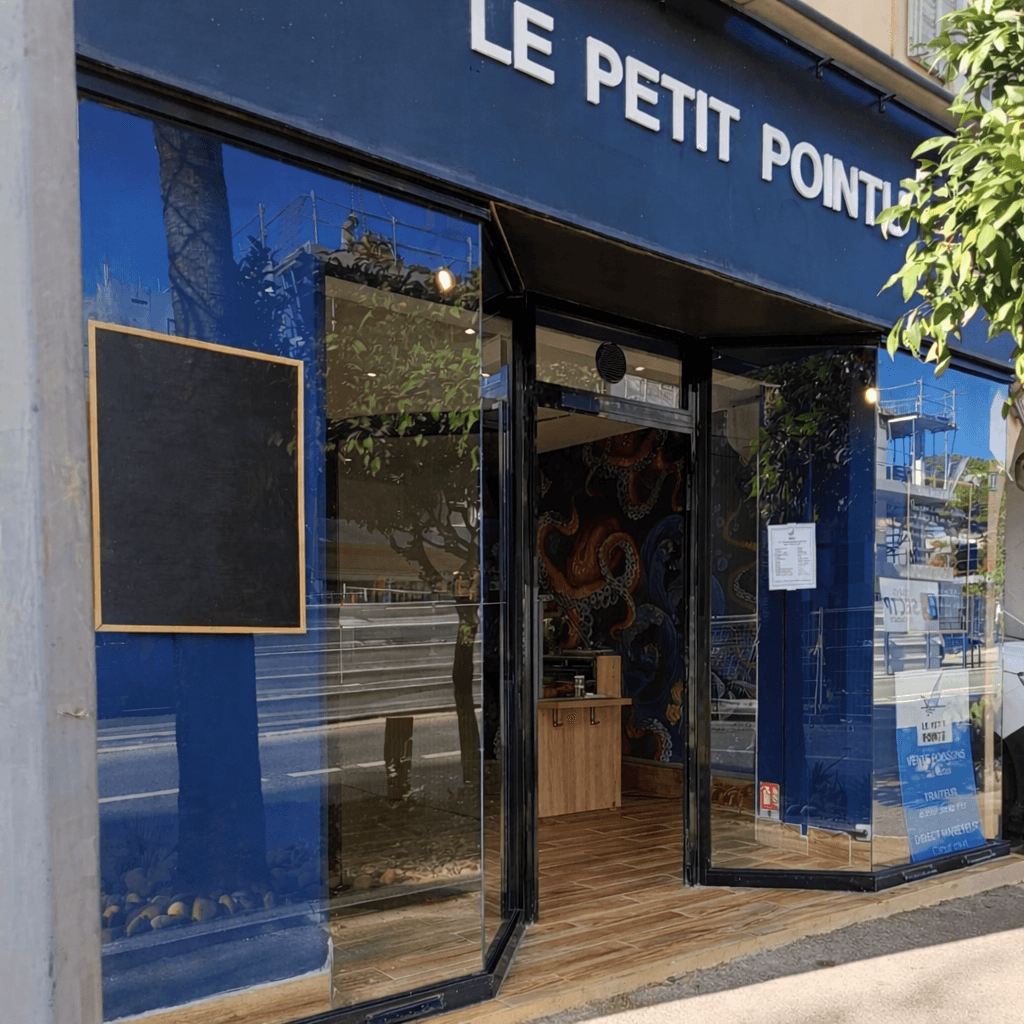 Local commercial 36 m² — SANARY SUR MER — photo 1