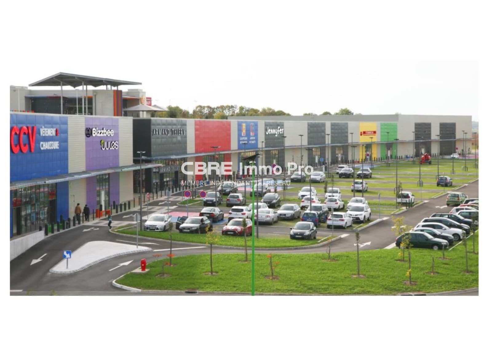 Local commercial 807 m² — CHARENTE — photo 1