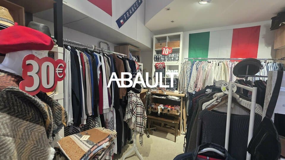 Local commercial 50 m² — BORDEAUX — photo 1