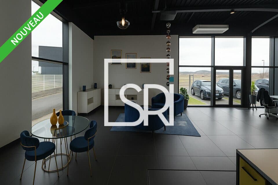 Local commercial · 695 m² · Location — photo 3