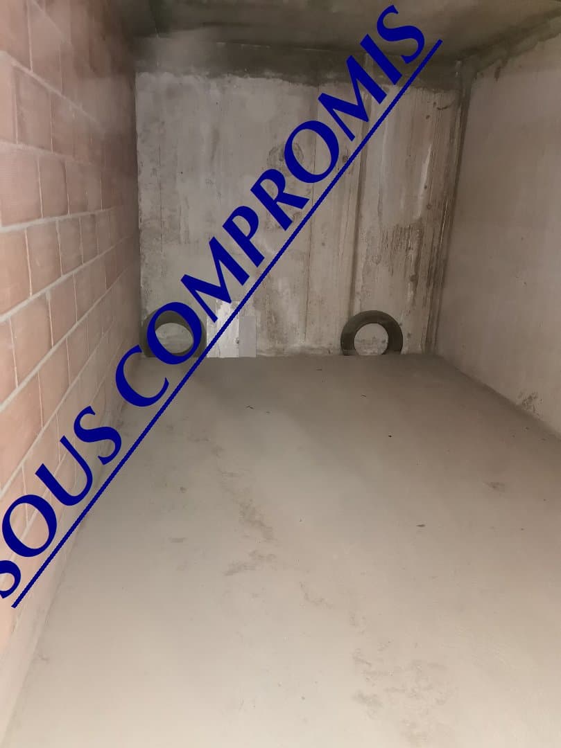 Local commercial — BEZIERS — photo 1