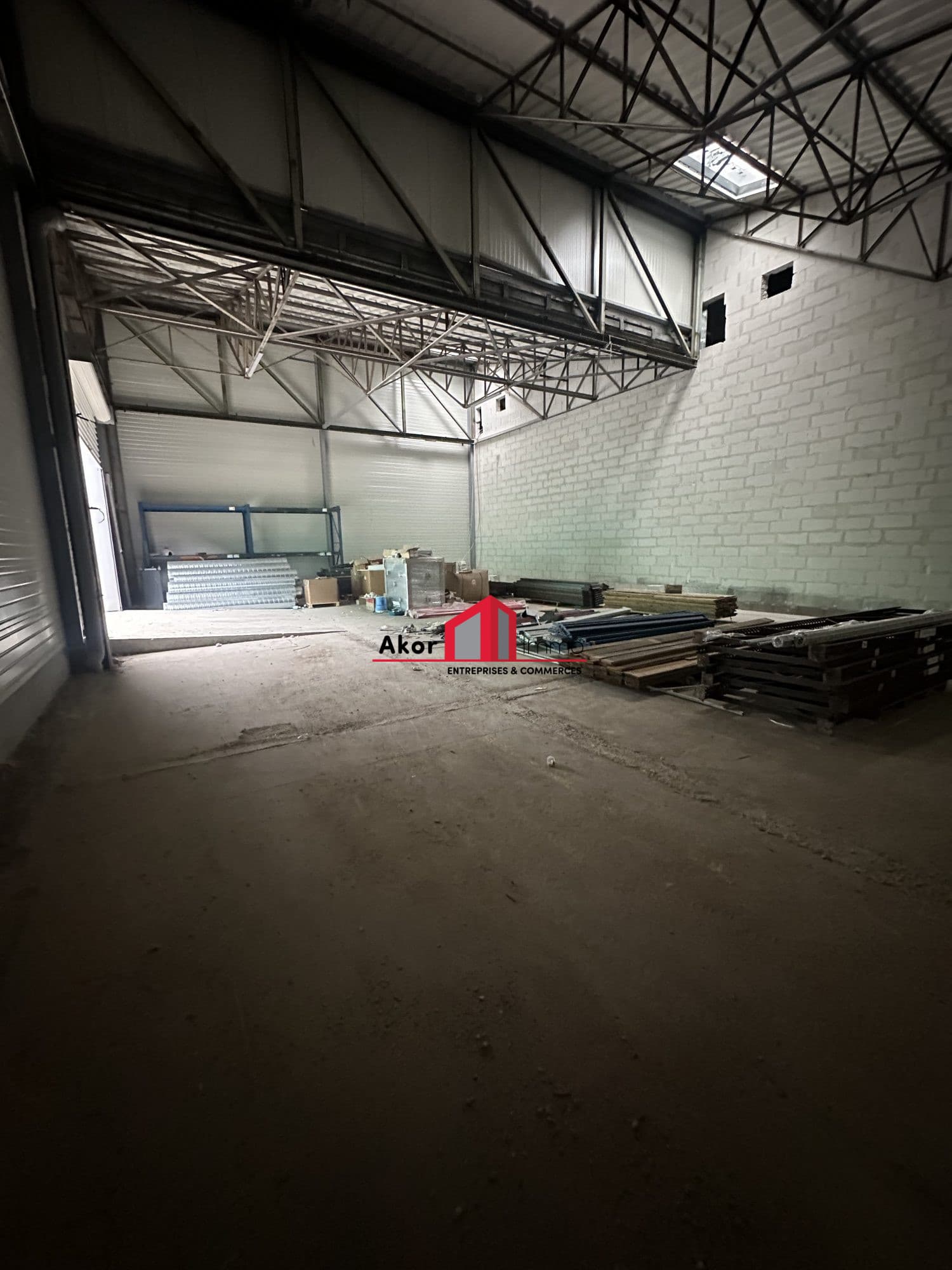 Local commercial 247 m² — AUXERRE — photo 1