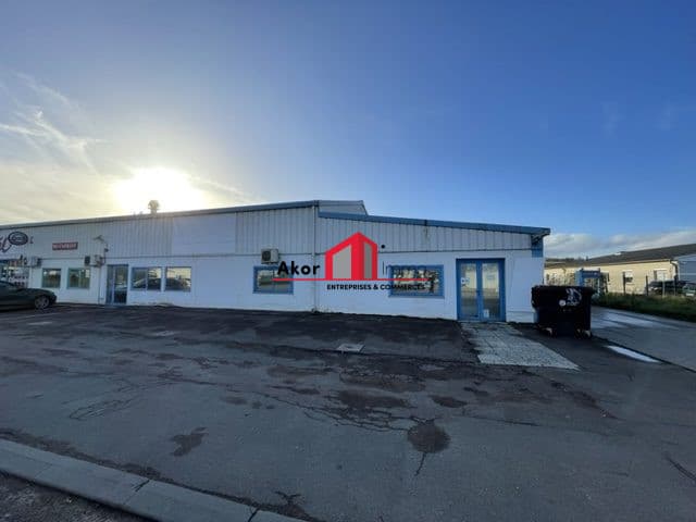 Local commercial 330 m² — AUXERRE — photo 1