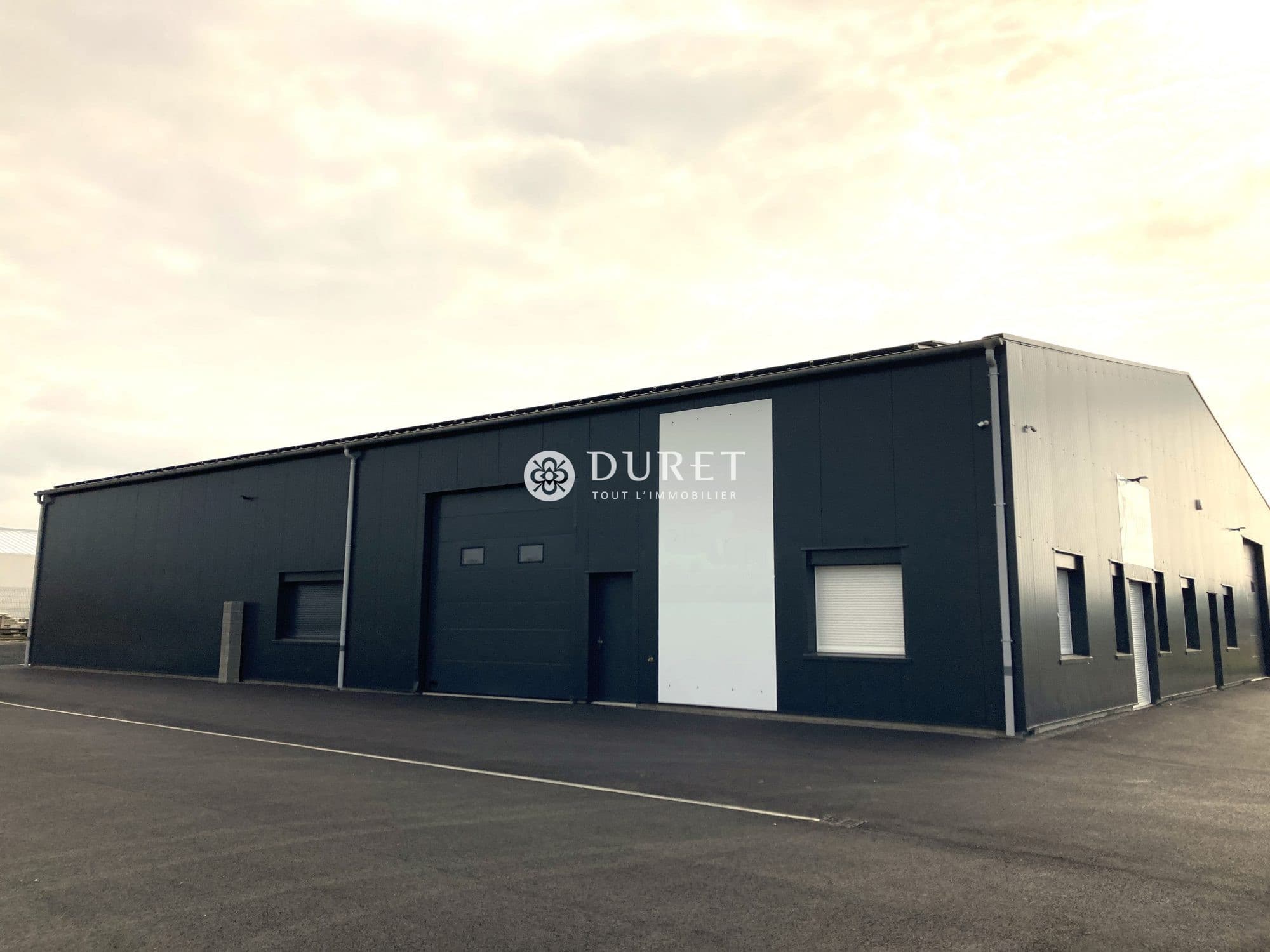 Local commercial · 378 m² · Location — photo 2