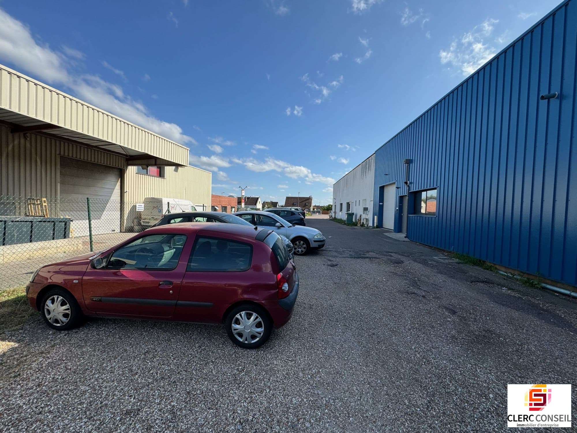 Local commercial · 388 m² · Location — photo 3
