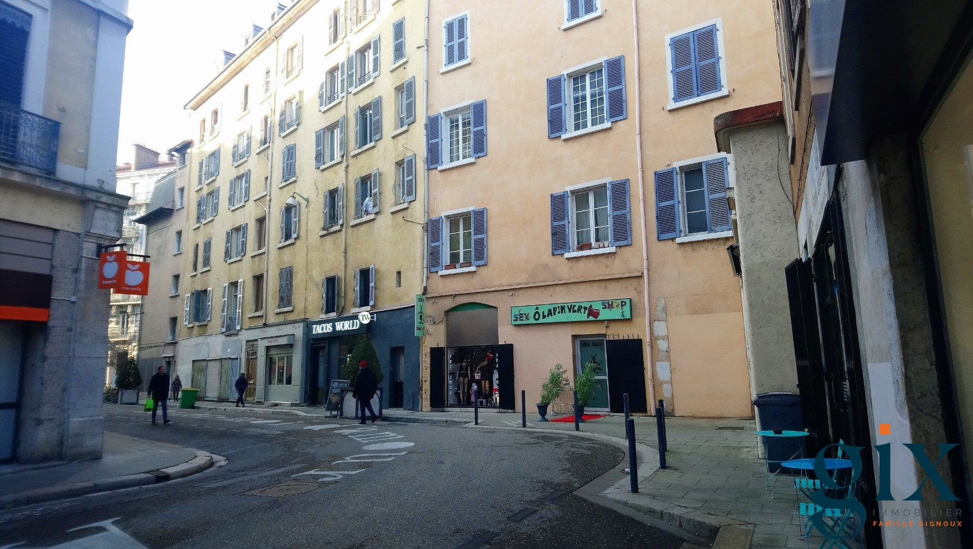 Local commercial · 45 m² · Location — photo 3