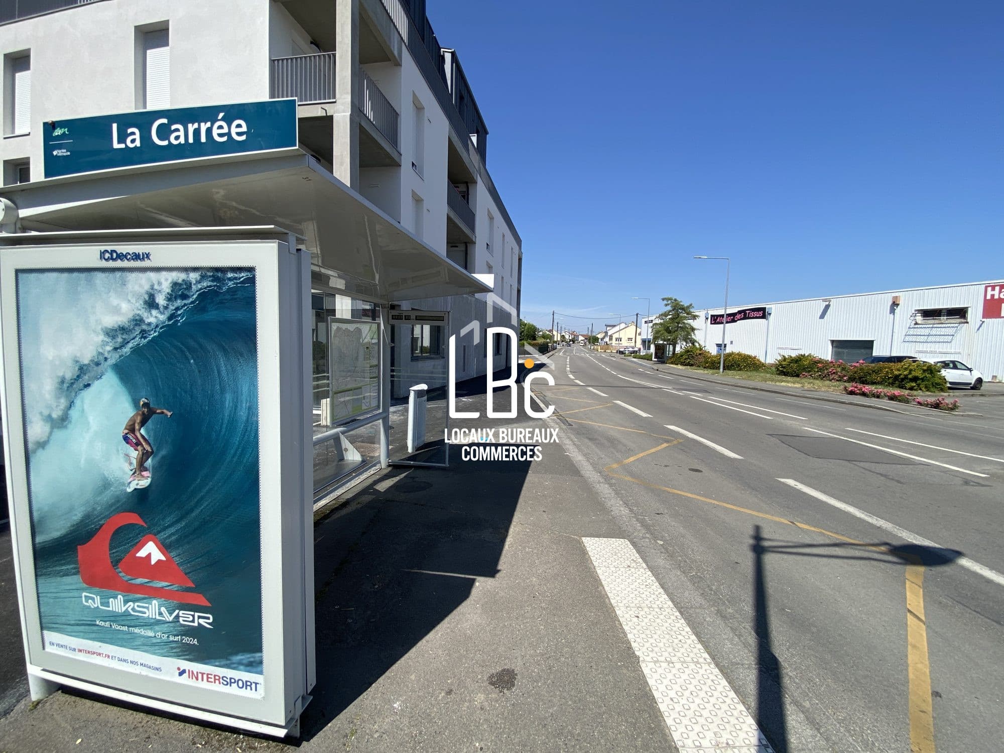 Local commercial · 73 m² · Location — photo 1