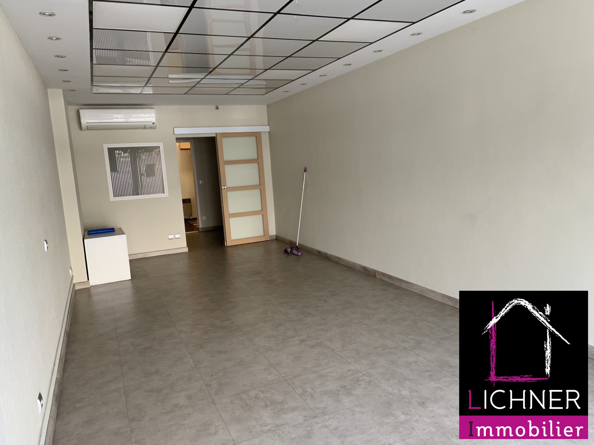Local commercial · 60 m² · Location — photo 2