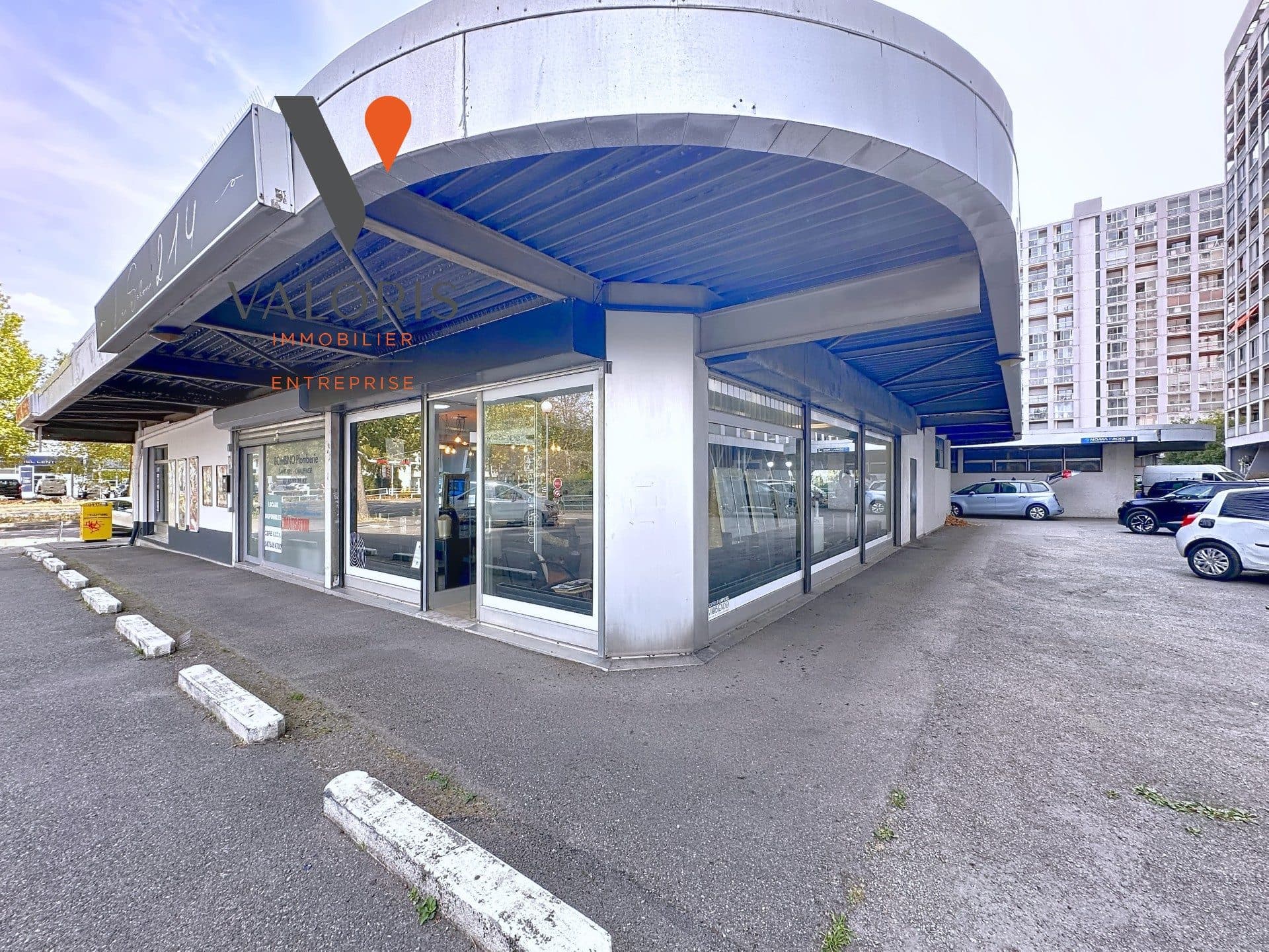 Local commercial · 90 m² · Achat des murs — photo 2