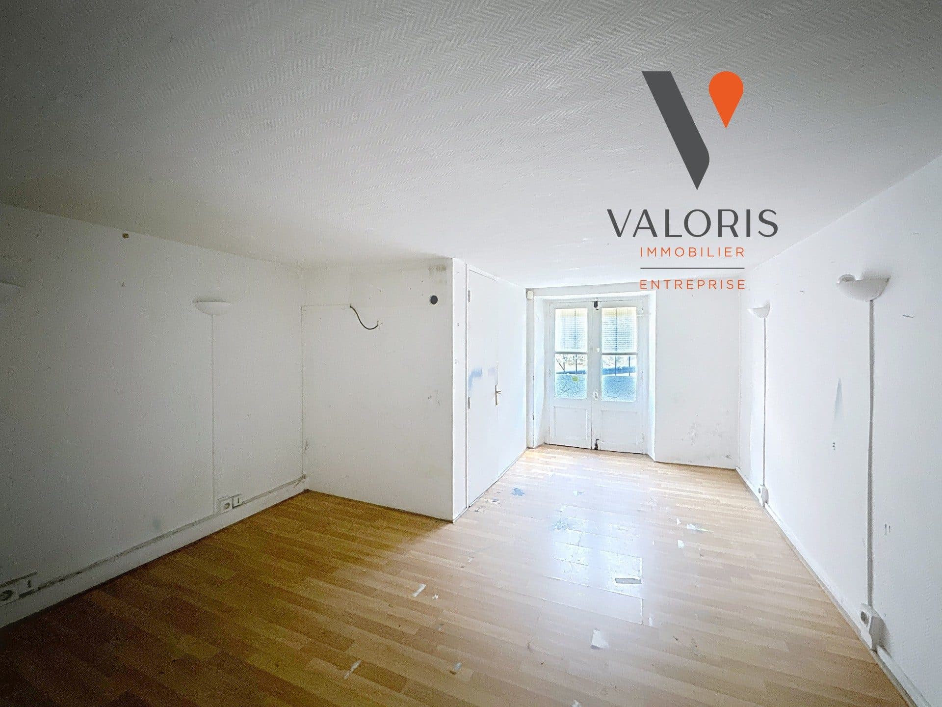 Local commercial · 60 m² · Location — photo 3
