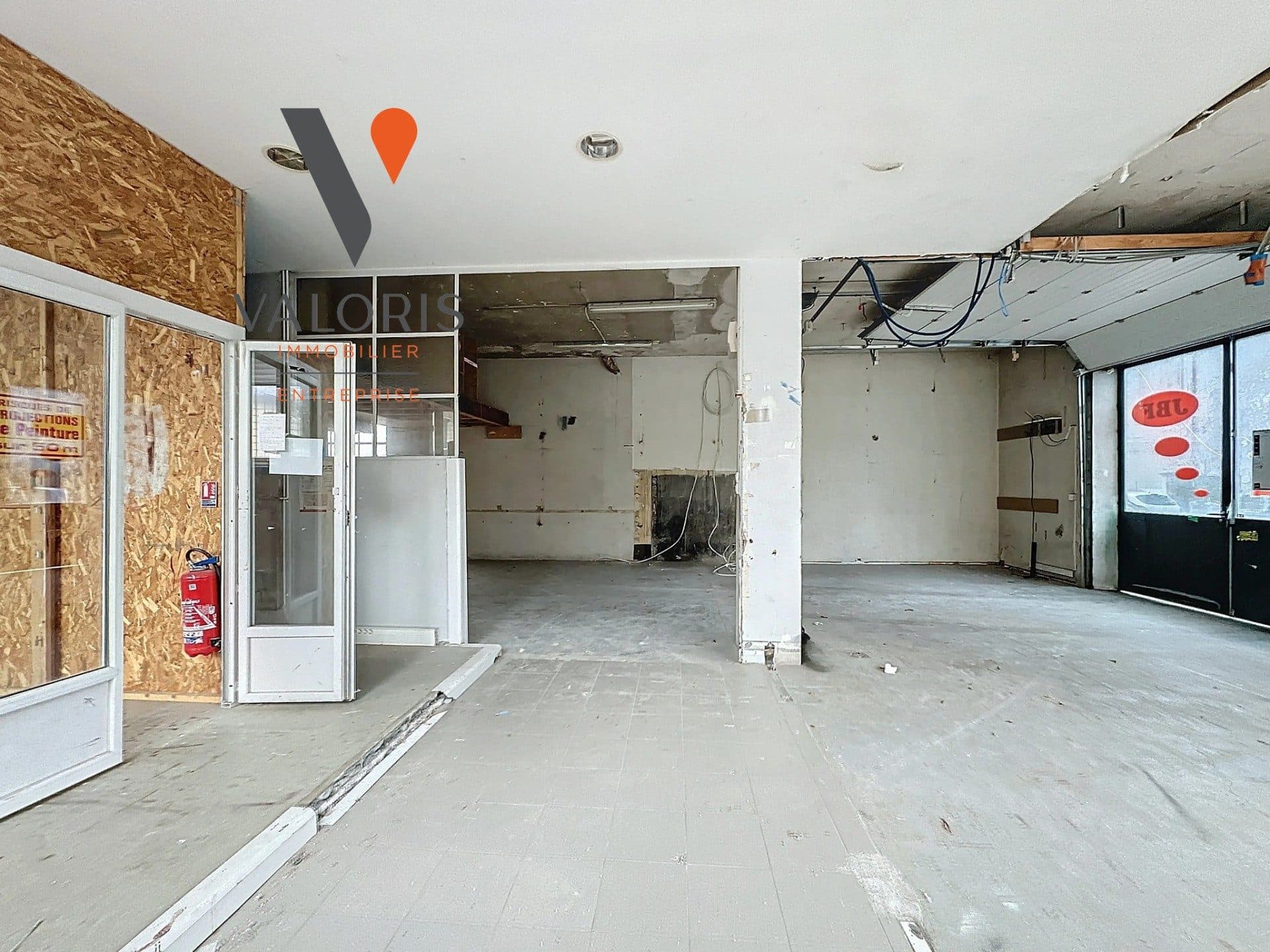 Local commercial · 156 m² · Location — photo 2