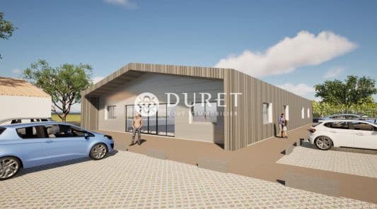 Local commercial · 155 m² · Location — photo 3