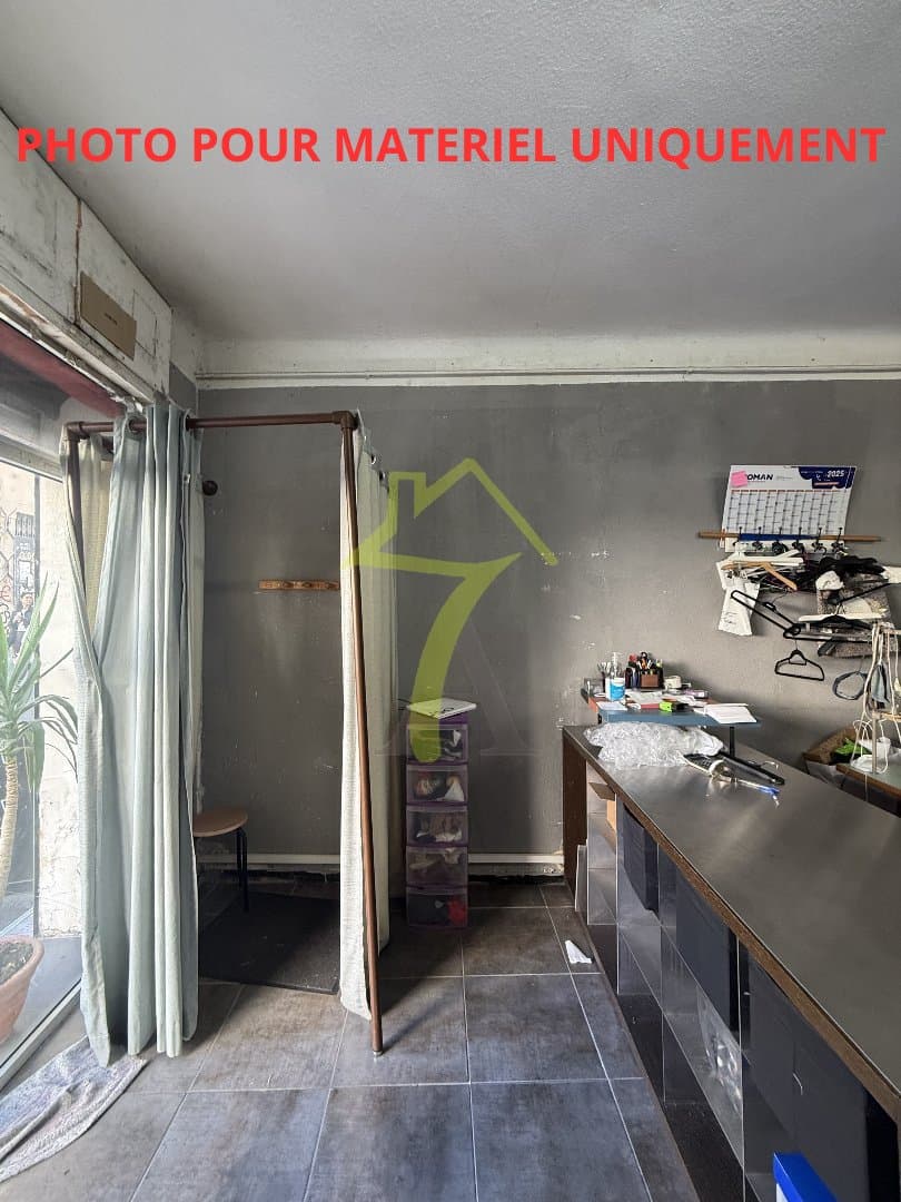 Local commercial · 80 m² · Fonds de commerce — photo 2
