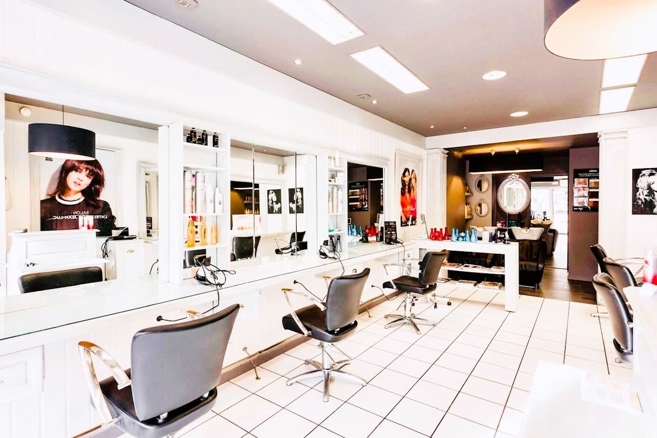 Local commercial — ROANNE — photo 1