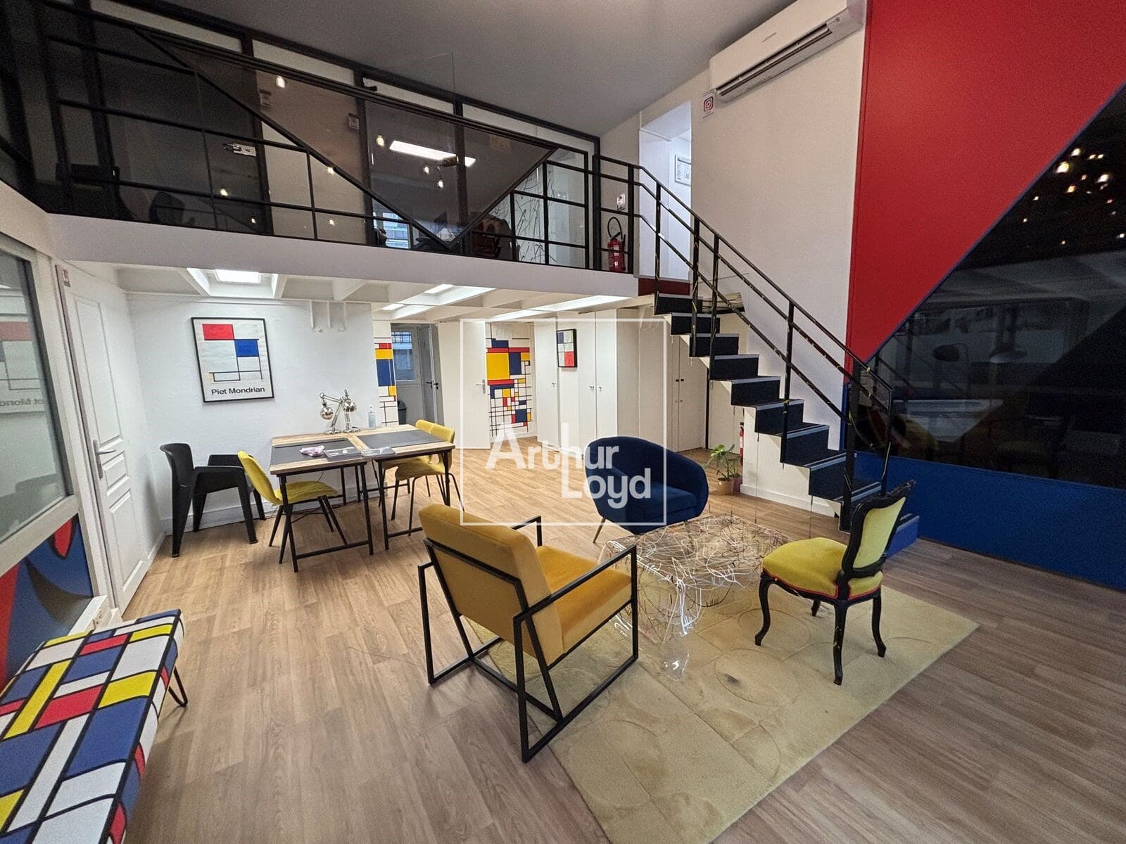 Local commercial · 212 m² · Achat des murs — photo 2