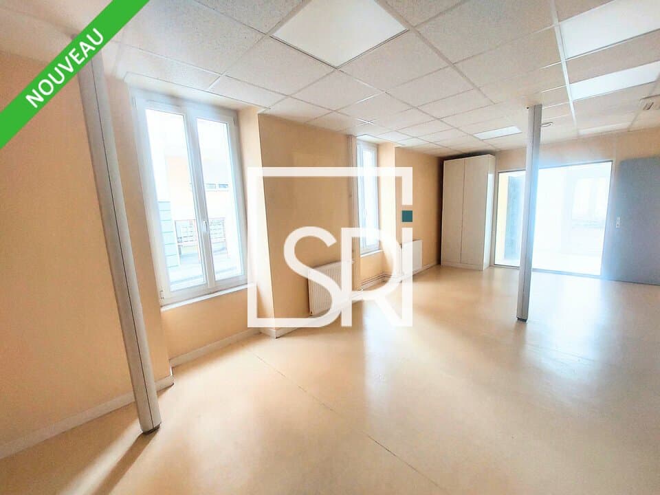 Local commercial · 65 m² · Location — photo 2