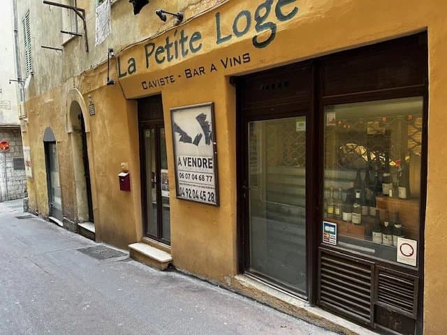 Local commercial · 70 m² · Achat des murs — photo 3