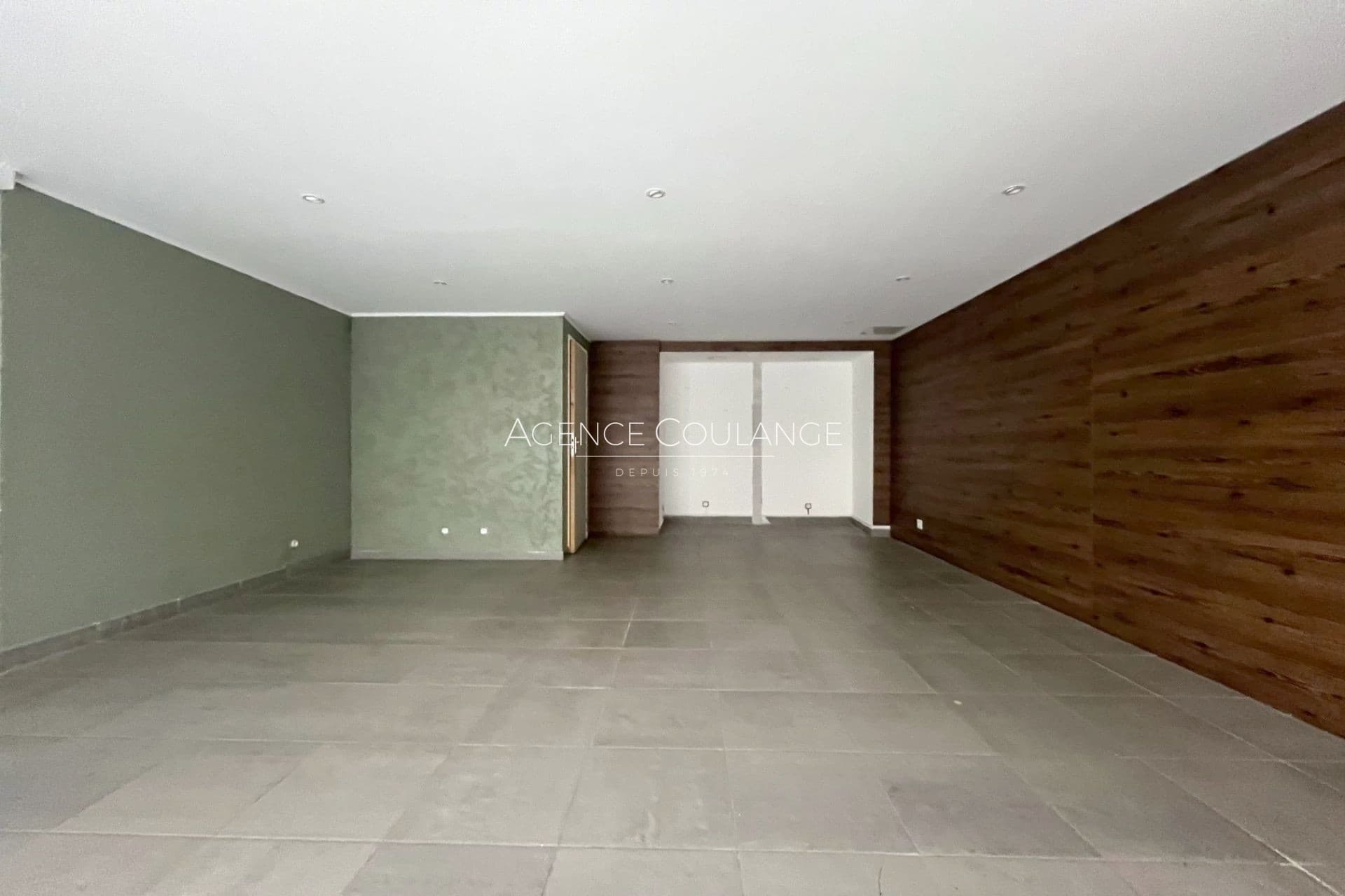 Local commercial · 32 m² · Location — photo 3
