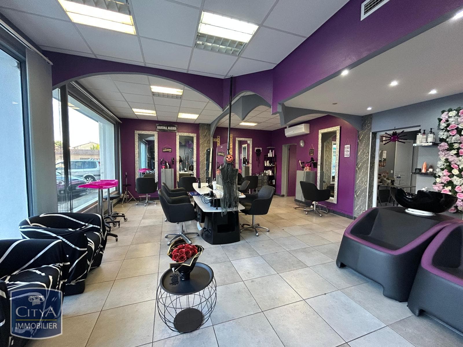 Local commercial — LE PONTET — photo 1