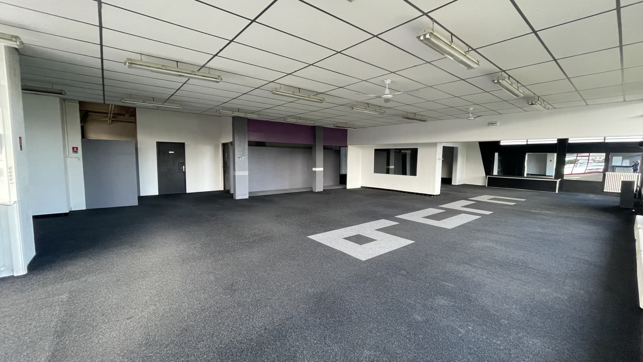 Local commercial 278 m² — BEAUNE — photo 1