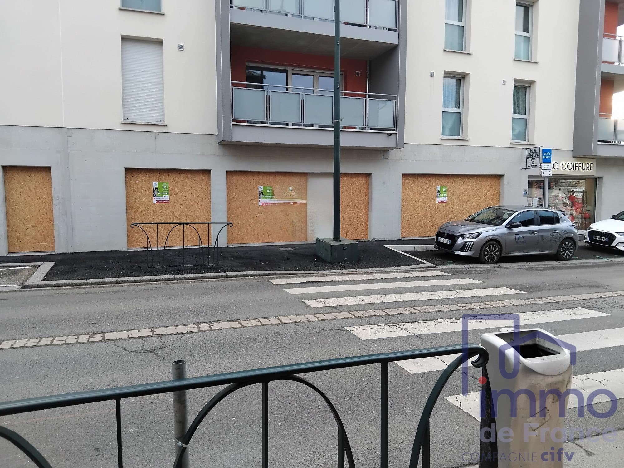 Local commercial · 120 m² · Achat des murs — photo 3