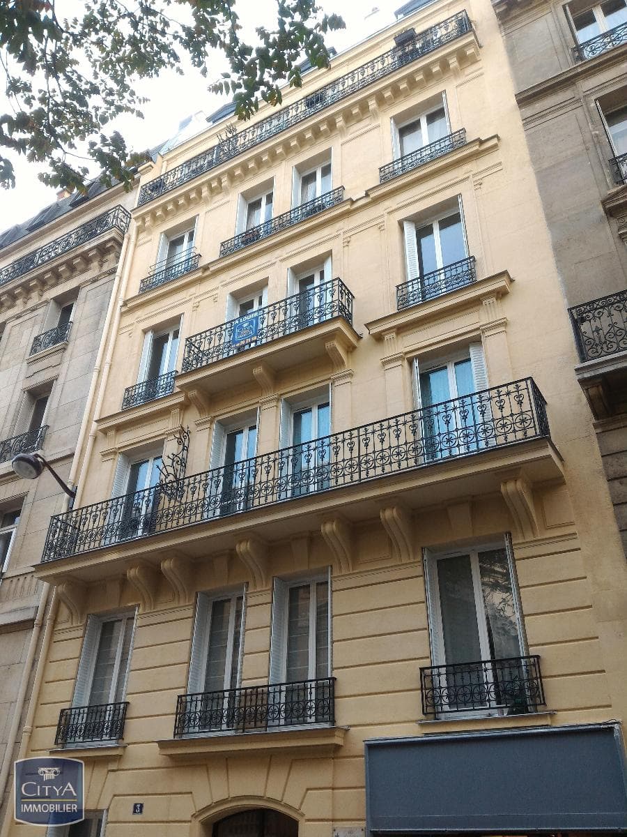 Local commercial 34 m² — PARIS — photo 1