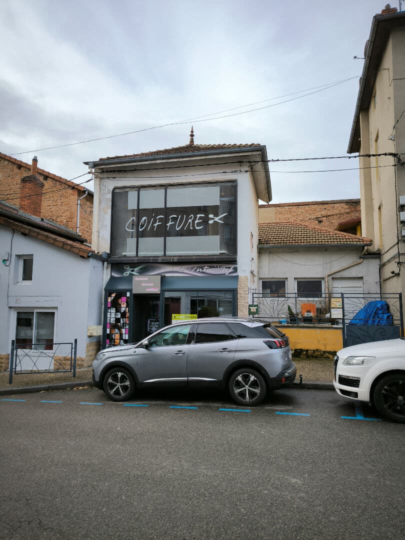 Local commercial — RHONE — photo 1