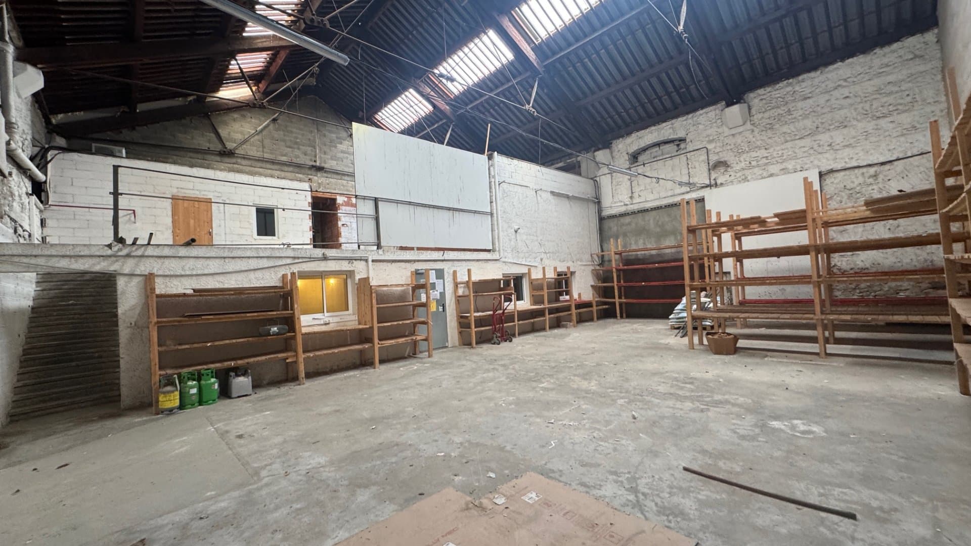 Local commercial · 529 m² · Achat des murs — photo 3