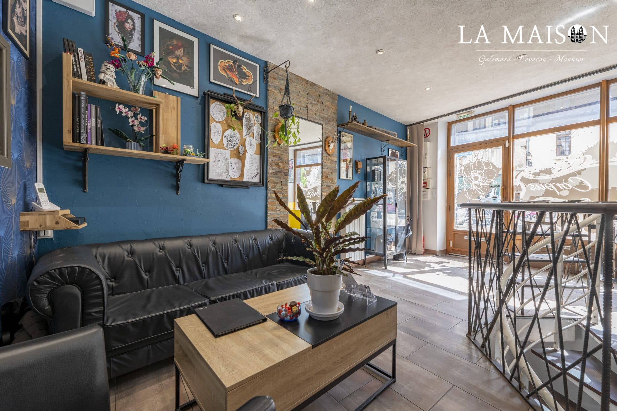 Local commercial 75 m² — DIJON — photo 1