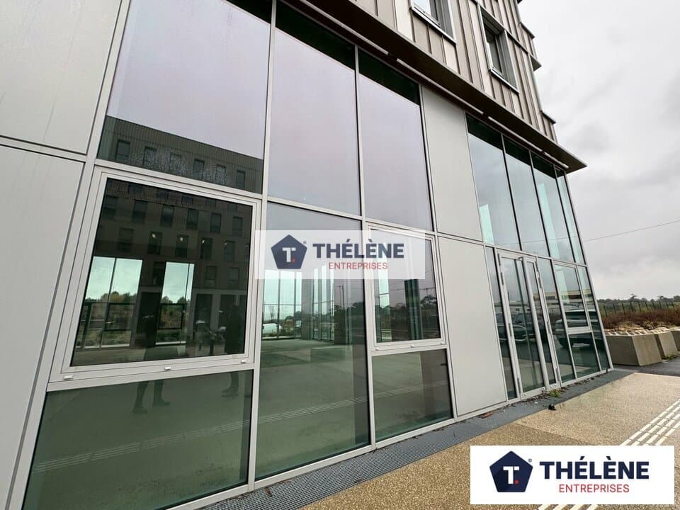 Local commercial · 292 m² · Location — photo 2