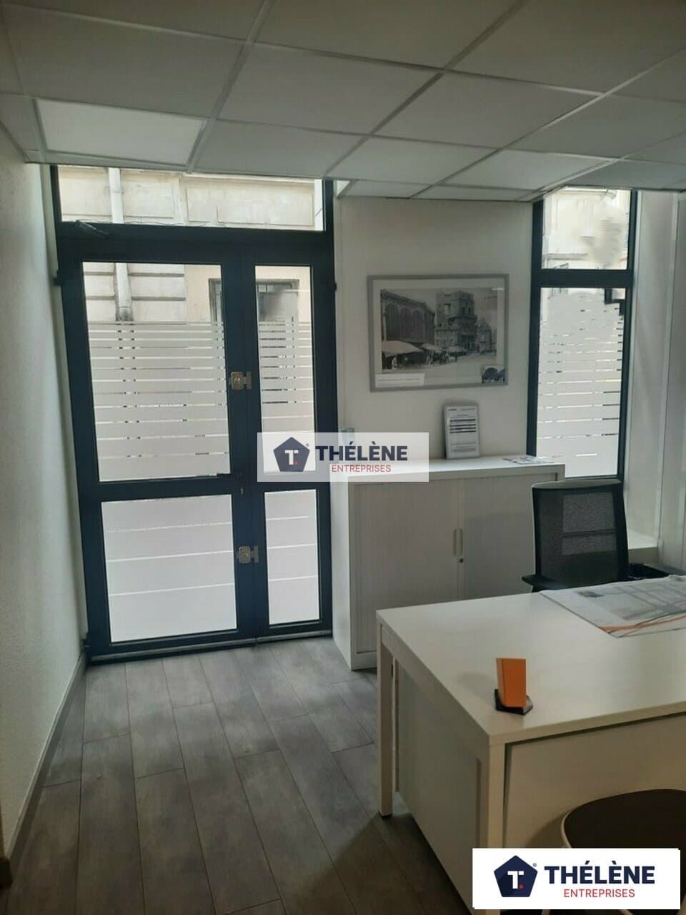 Local commercial · 144 m² · Location — photo 2