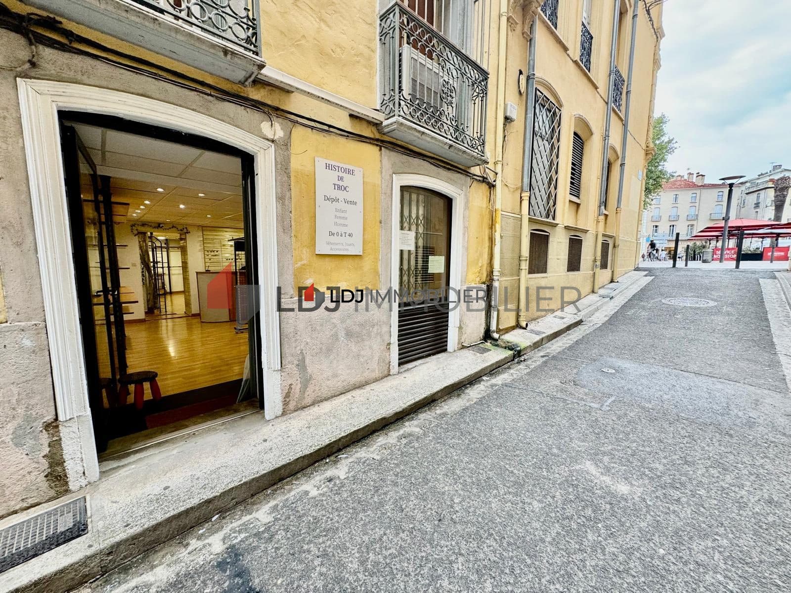 Local commercial 35 m² — PERPIGNAN — photo 1