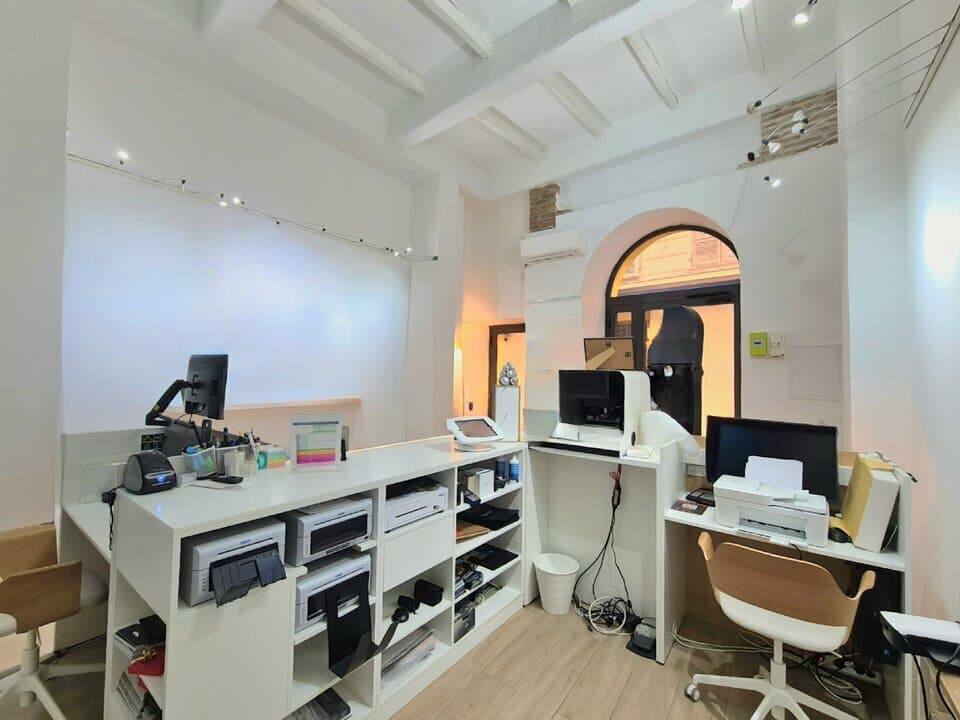 Local commercial · 40 m² · Location — photo 3