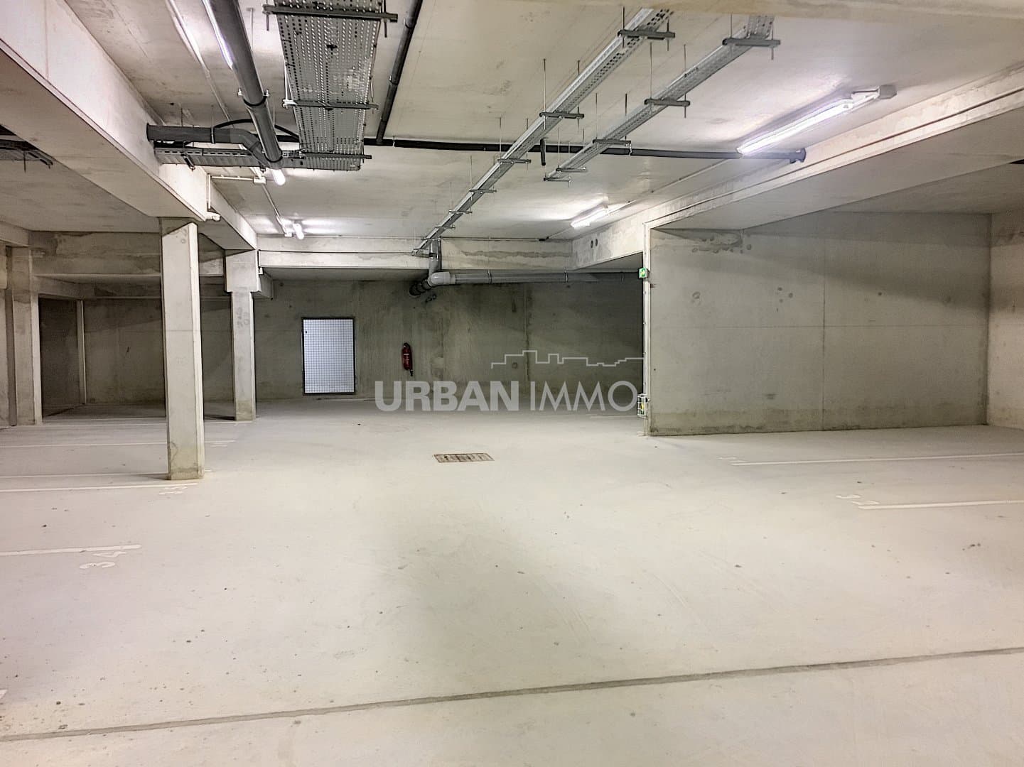 Local commercial · Location — photo 2