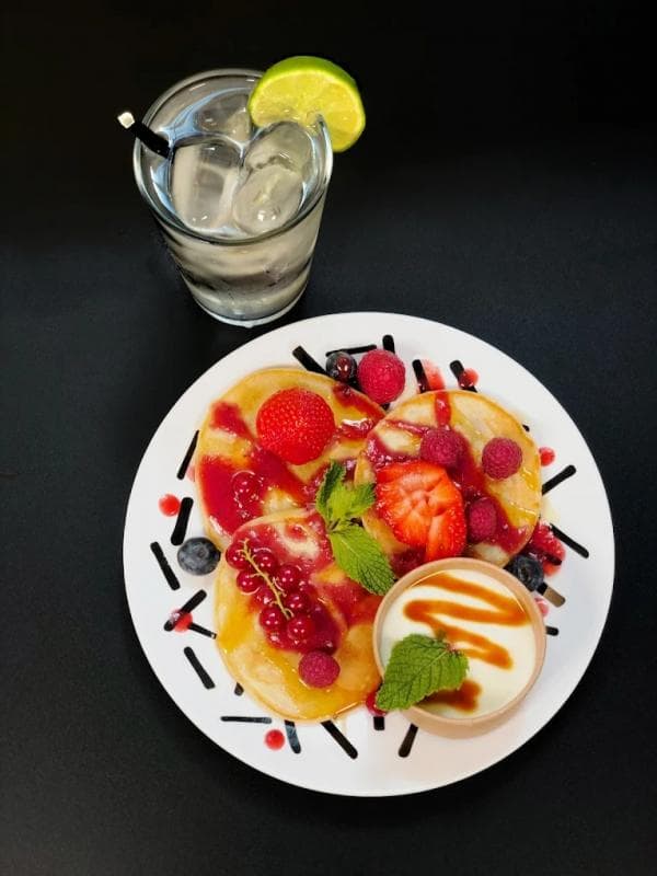 Local commercial 123 m² — MONTREUIL — photo 1