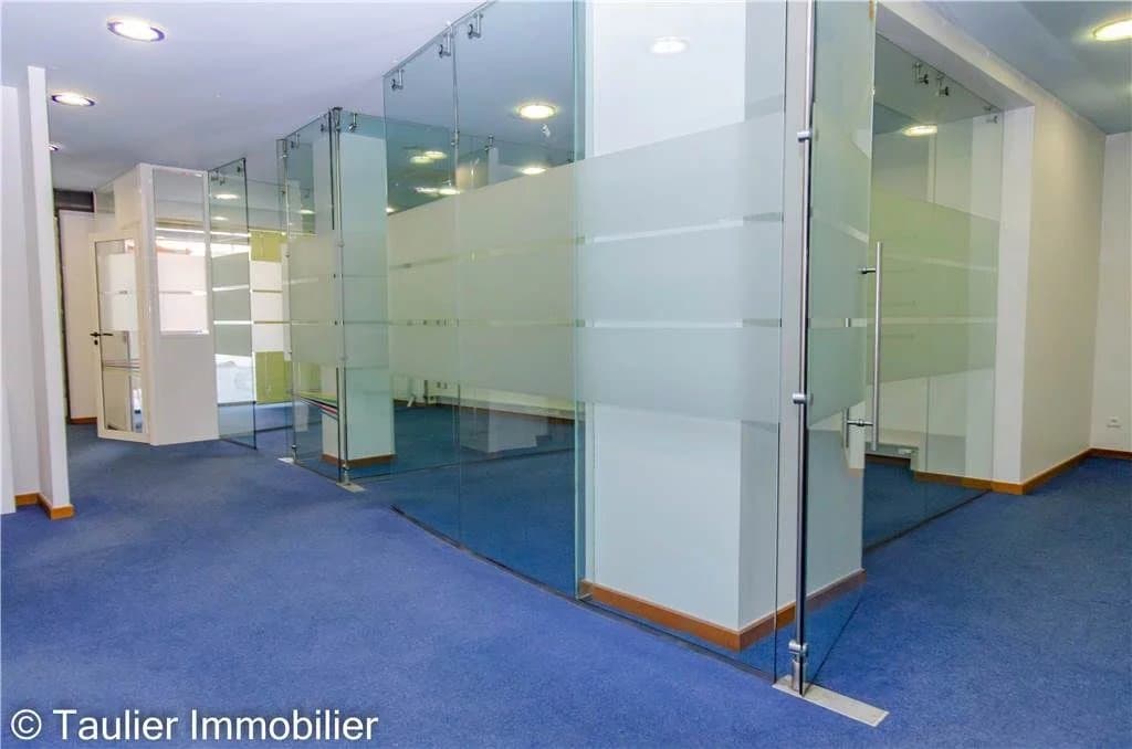 Local commercial · 127 m² · Location — photo 2