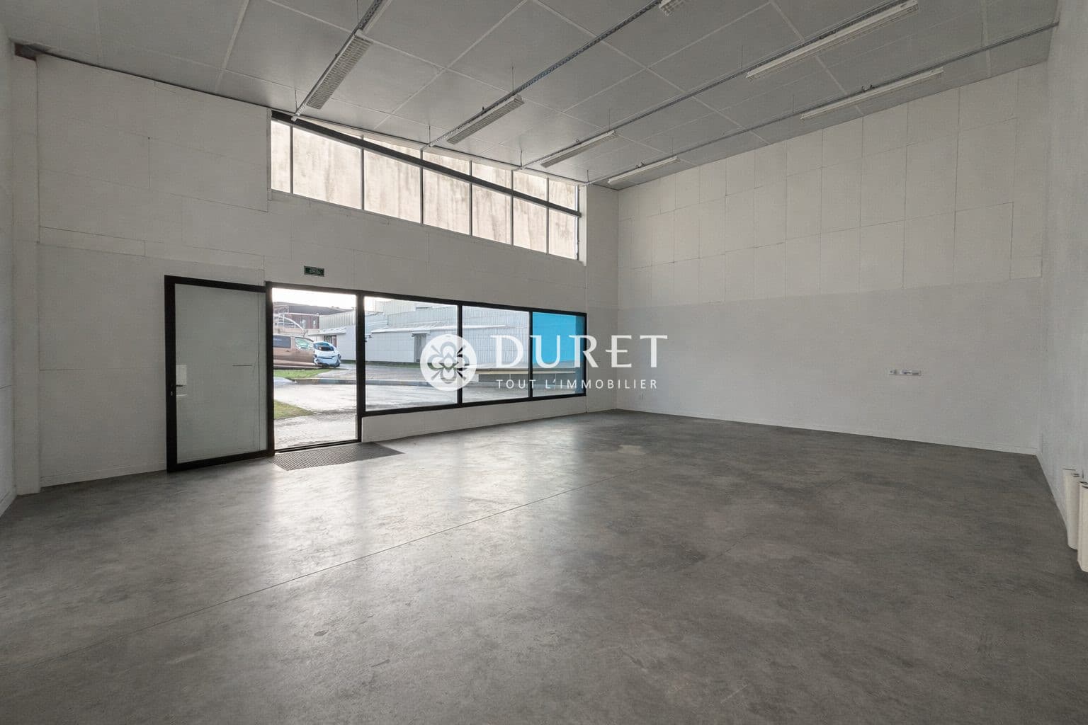 Local commercial · 150 m² · Achat des murs — photo 2